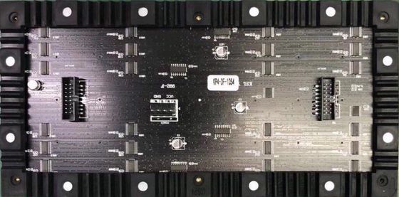 Zakrzywiona ściana wideo LED Elastyczny ekran wyświetlacza LED SMD P4.0 200g 60 Hz Fabryka Shenzhen